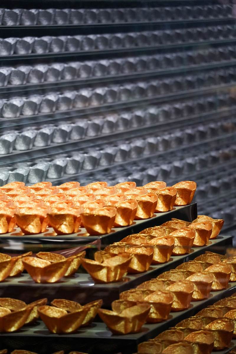 Gold ETFs Hit Record 4,189 Tons With $18B Inflows; Bitcoin ETFs Also Rise With $3.52B in August