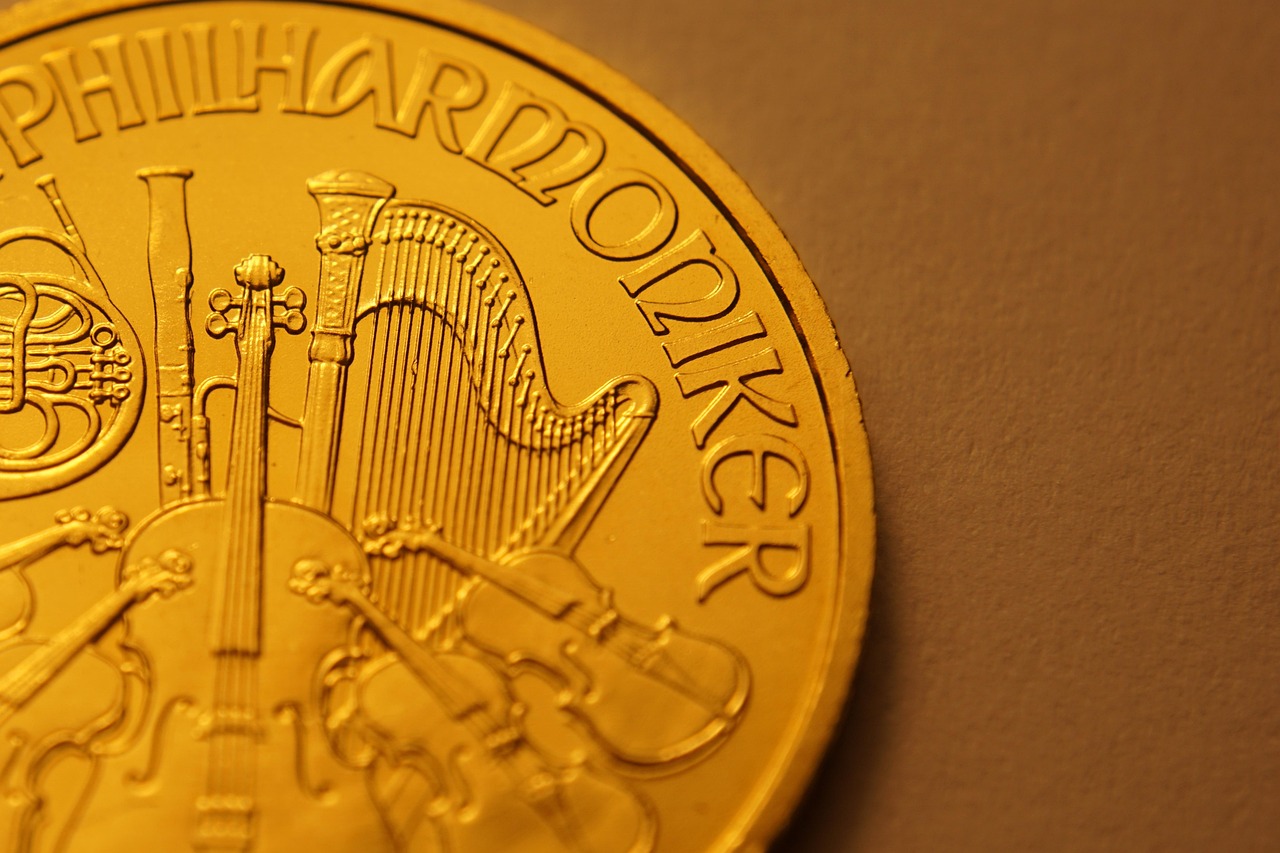 Hong Kong Finds Gold Trading Leader in Former Exchange Executive Bryan Chan