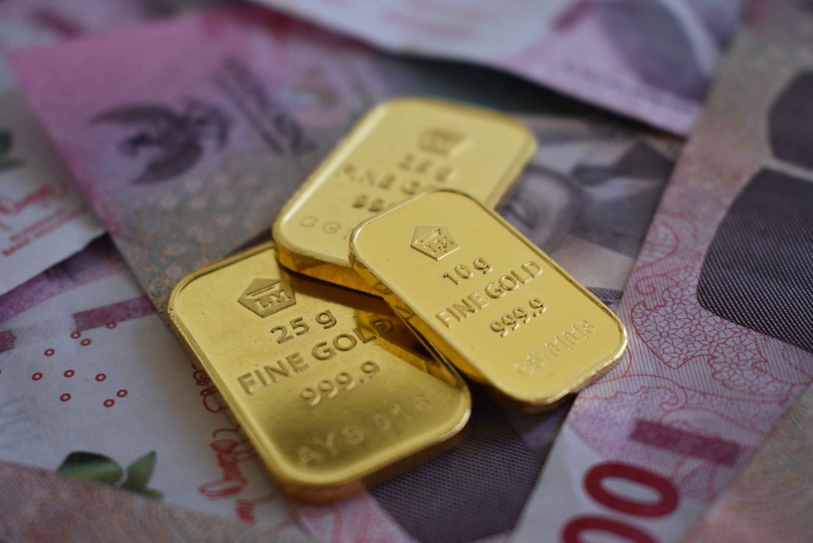 MKS PAMP: Gold Slumps as Markets Price More Fed Hikes